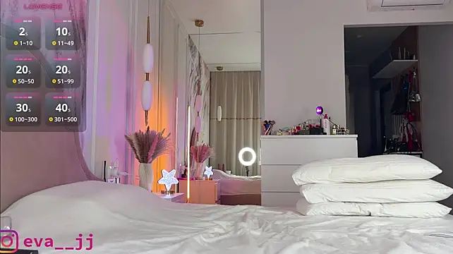 Eva_JJ - Naked and play with pussy🫦