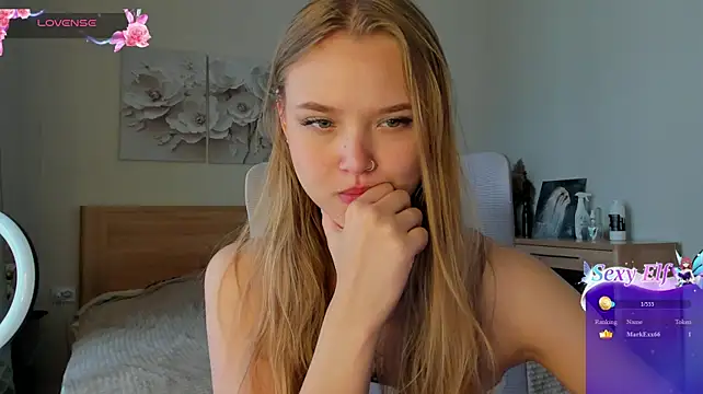 Flooora_0 - play dildo