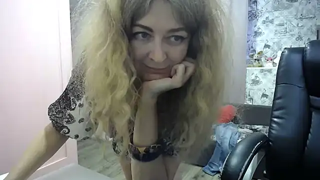 Helen1974 - Blouse Cut Over Nipples Jeans Ruined Too
