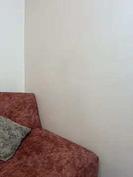 Im-Valenn - show tits 5 min