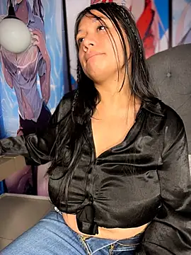 Im_Little - show tits 💦😏🥵