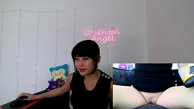 OrientalAngel - Boobs out 10 mins 🍒