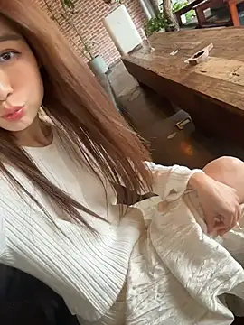 Mmajb - 手机放进衣服看奶