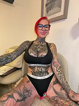 CatCoxx - Flash boobs lt 2 vids