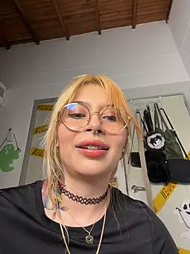 YunoRose_ - Ride dildo