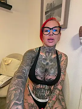CatCoxx - Flash boobs lt 2 vids