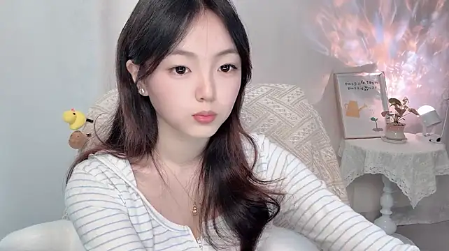 Wenwen8888 - 欧尼 你的世界少了我真的没关系嘛