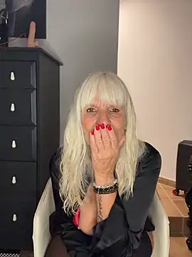 ReitherrinNatascha - Dildo Titten Fick 🍆