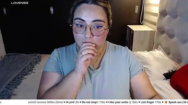 Yini_angel - suck me yini 👅🍆