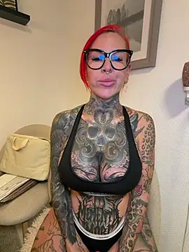 CatCoxx - Flash boobs lt 2 vids
