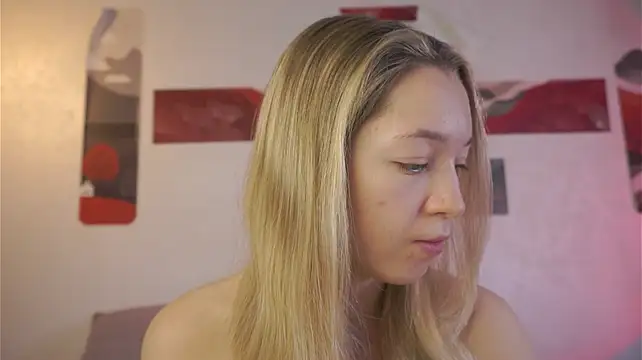 MiaThaine - Big butt plug for my tight ass