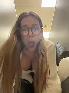 Jucie_Boom - CUMCUMCUM LIKE A SLUT IN A PUBLIC WC