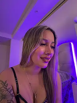 Mialunaxx - Dildo en 4
