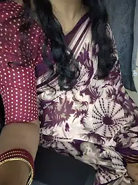 Cute-Smiely-Queen-Telugu - Ice on boobs