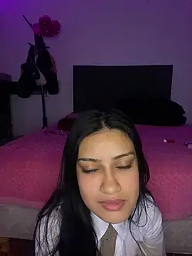 Kamm277 - NAKED OILED + MASTURBACION 5MIN