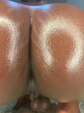 Fionnah8 - dildo deep in the asshole ride it
