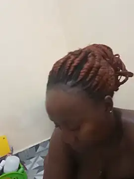Swit_virgin22 - Sprend ass for daddy ♥️