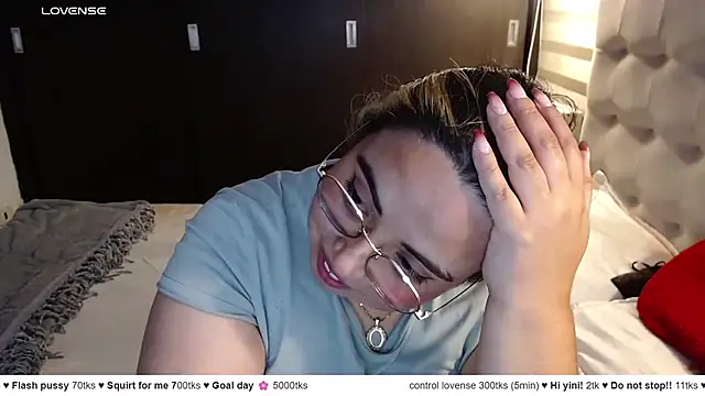 Yini_angel - suck me yini 👅🍆