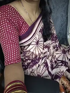 Cute-Smiely-Queen-Telugu - Ice on boobs
