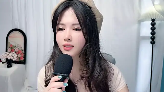 Celia520 - ᯠ _   ̫  _ ᯄ ੭啊秋！