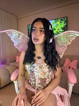 Emily-14 - Hiii hii, make me feel horny dddy