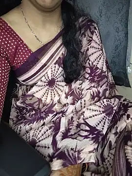 Cute-Smiely-Queen-Telugu - Ice on boobs