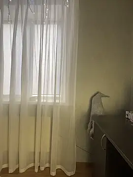 KiraSakura - TAKE OFF MY PANTY