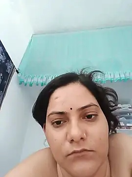Anushka_Singh0