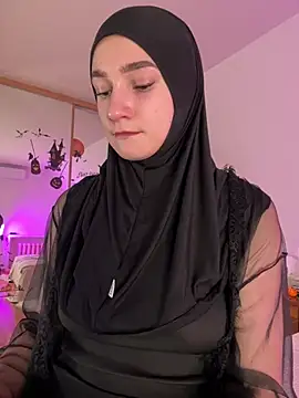 SugarDanger - show tits+slap nipples