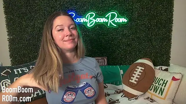 Boomboomr00m - Naked Oil Show