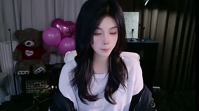 GUGUGAGA-1 - 换装秀💗