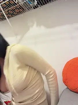 FerrariFrench - Fuck me with my dildo until I cream