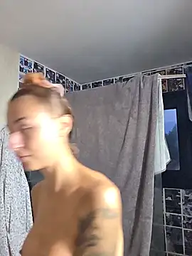 Kylie_blck - FlashTits+LivePic+1SurpriseVideo