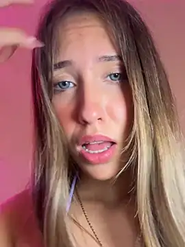 Fanyabbey - Doggy pose open my asshole in ur face😳