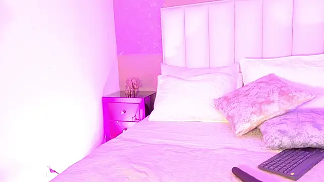 AmyRider_ - Play Pussy in Misionary