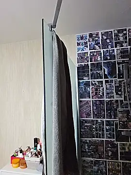 Kylie_blck - FlashTits+LivePic+1SurpriseVideo