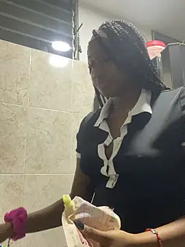 EscorpiLeoncita - Ride dildo + (squirt in ticket)