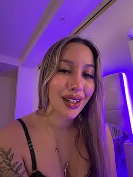 Mialunaxx - Dildo en 4