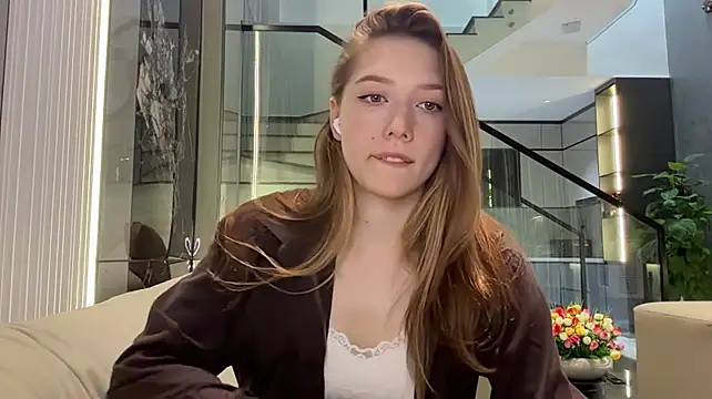 Lina_lu_ - Doggy tease