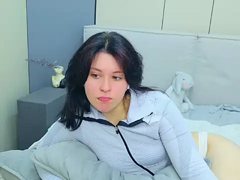 Milana_Bold