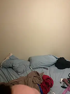 H_oney4411 - Flash/Bounce titties for 1 min!