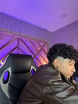 Ian_mathias_ - flash pussy