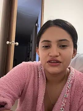 Isa_squirt1 - TRY TO MAKE ME SQUIRT😈🥵