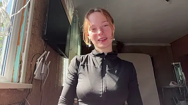 BrittanyLebowitz - show outfit