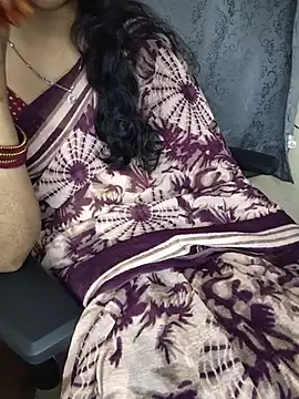 Cute-Smiely-Queen-Telugu - Ice on boobs