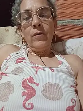 NanitaFun - Show tits