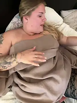 Jolina_Juice - ⚡️ 🍒 Tipp 10 Tokens -> Boob-Flash