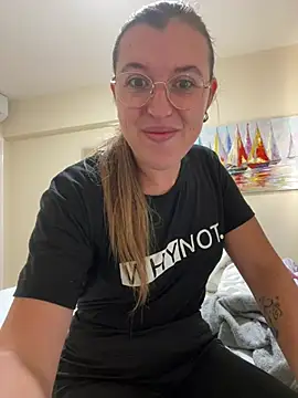 AlinaMeiier - Slap your sexy Ass 6 x 👋