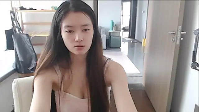 Mimi-cnbaby - ❤想换一个高清直播相机~~~⭐目标达成穿比基尼