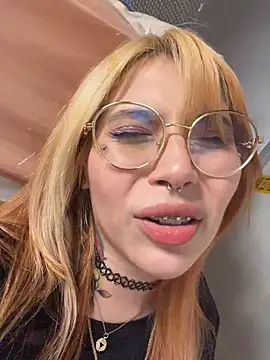 YunoRose_ - Ride dildo